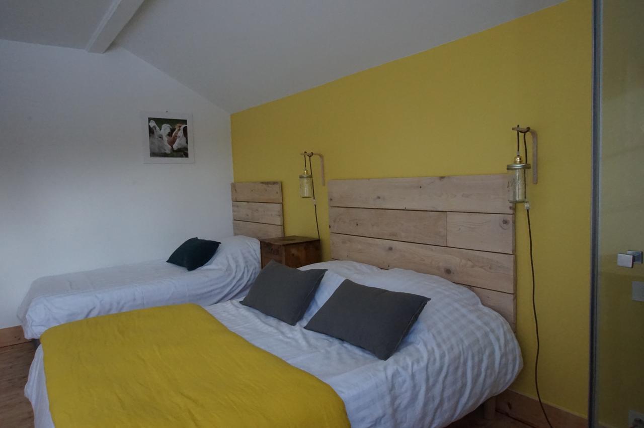 Auberge De La Perdrix Hauterive-la-Fresse Dış mekan fotoğraf