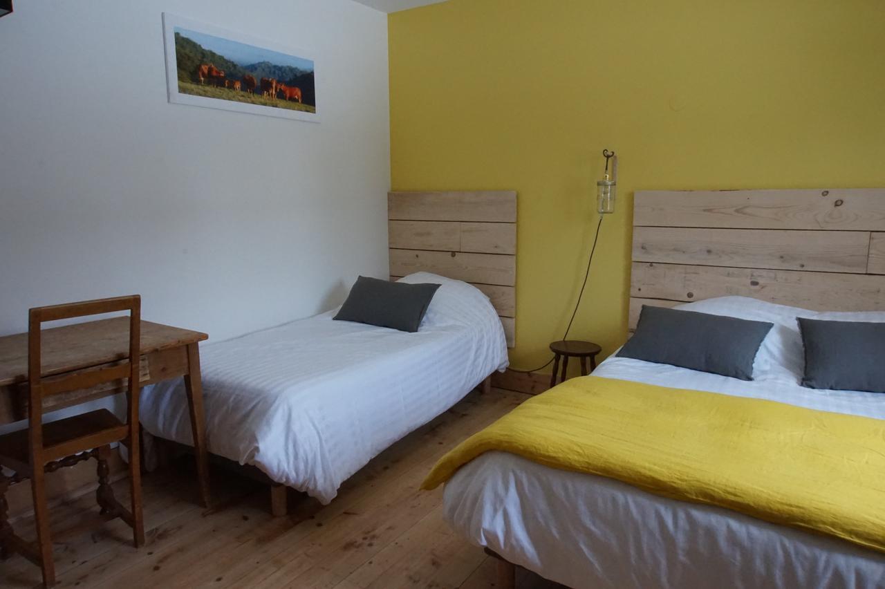 Auberge De La Perdrix Hauterive-la-Fresse Dış mekan fotoğraf