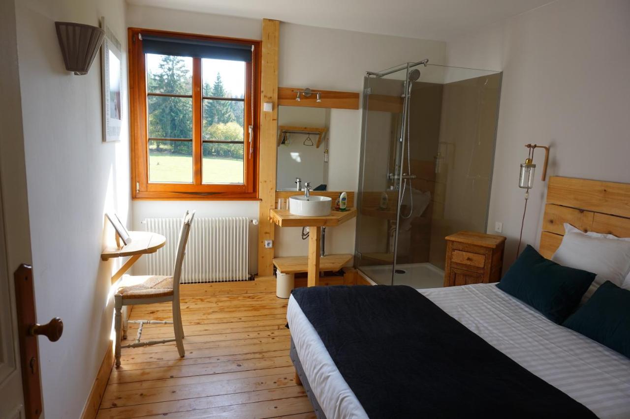 Auberge De La Perdrix Hauterive-la-Fresse Dış mekan fotoğraf