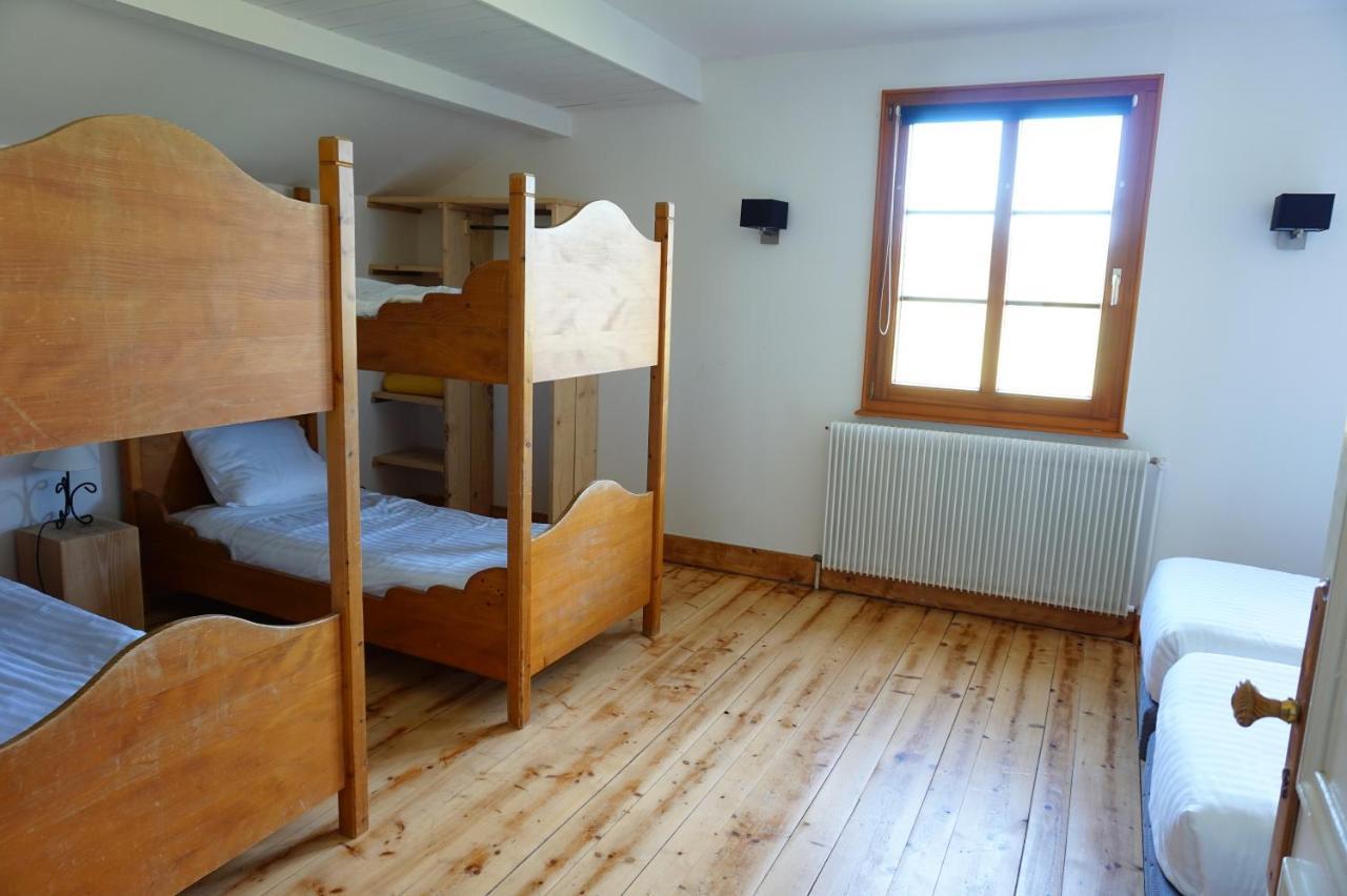 Auberge De La Perdrix Hauterive-la-Fresse Dış mekan fotoğraf
